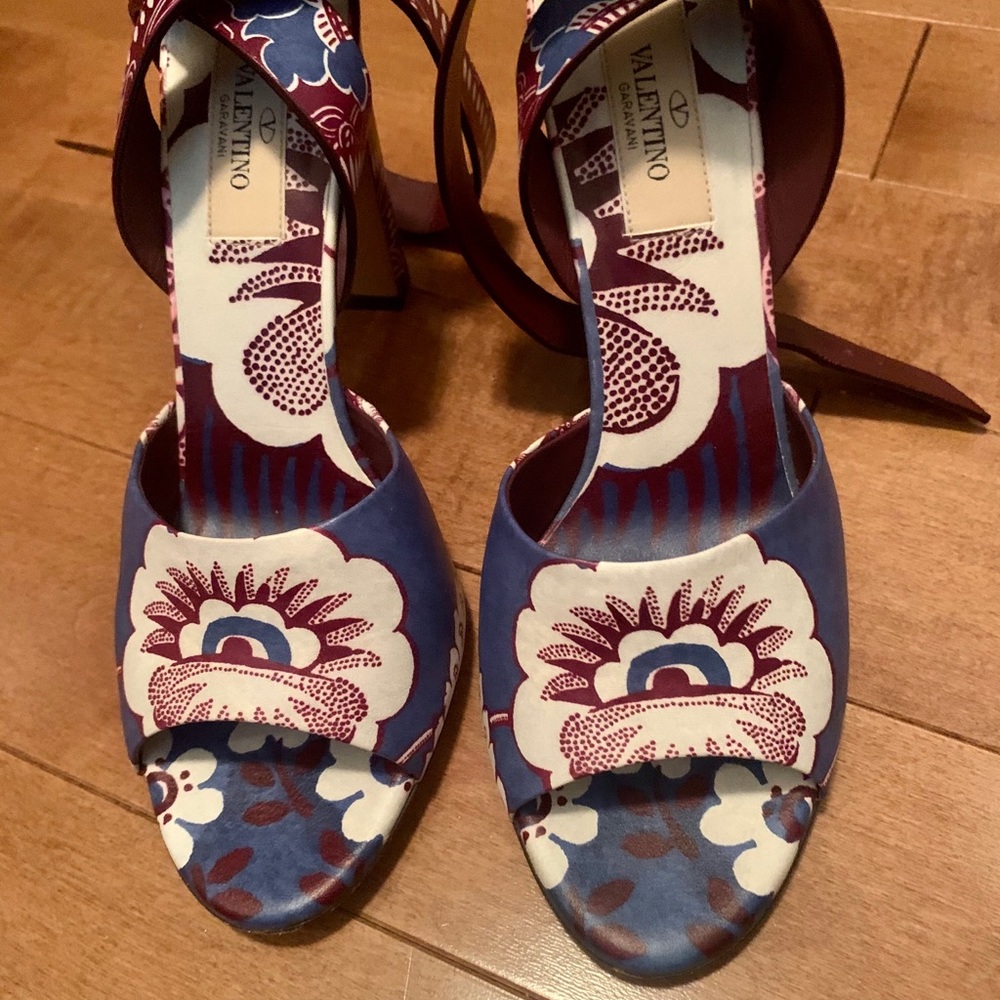 ✨ VALENTINO size 6.5 wedges- offers welcomed!!!!!✨